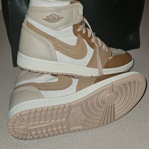 Air Jordan 1 MM Women’s High Top Sneaker Brown and Cream NWOB
